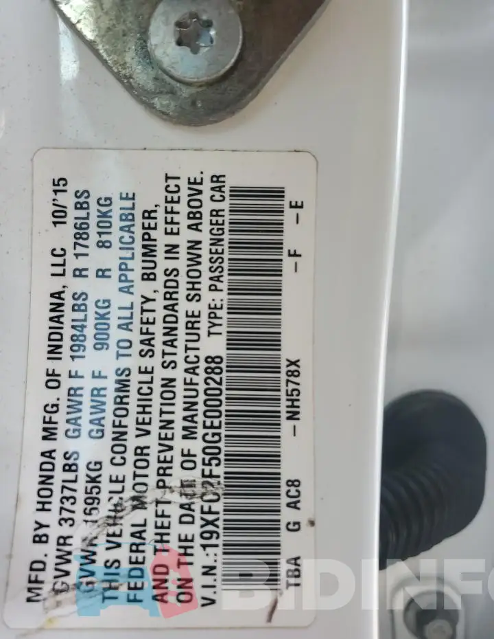 19XFC2F50GE000288 Photo# 12
