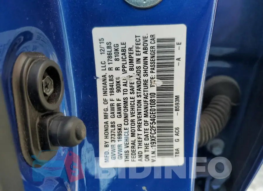 19XFC2F54GE010810 Photo# 12