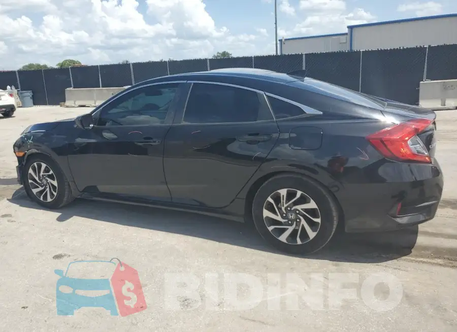 19XFC2F7XHE035763 Photo# 2
