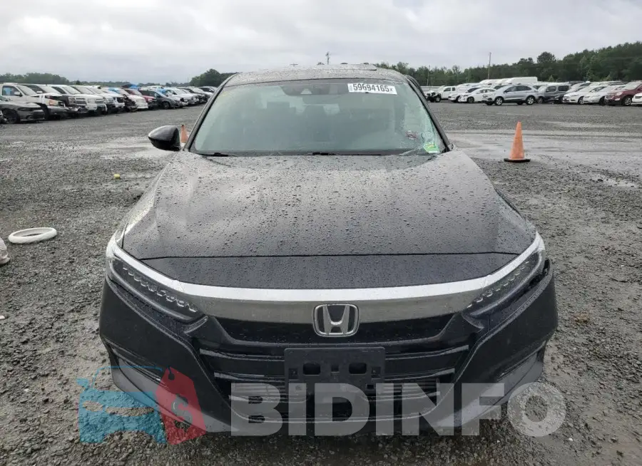 1HGCV2F93KA017745 Photo# 5