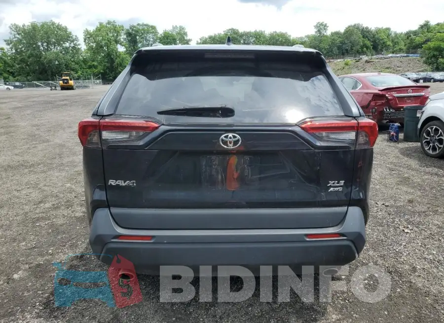 2T3P1RFV6MC230048 Photo# 6