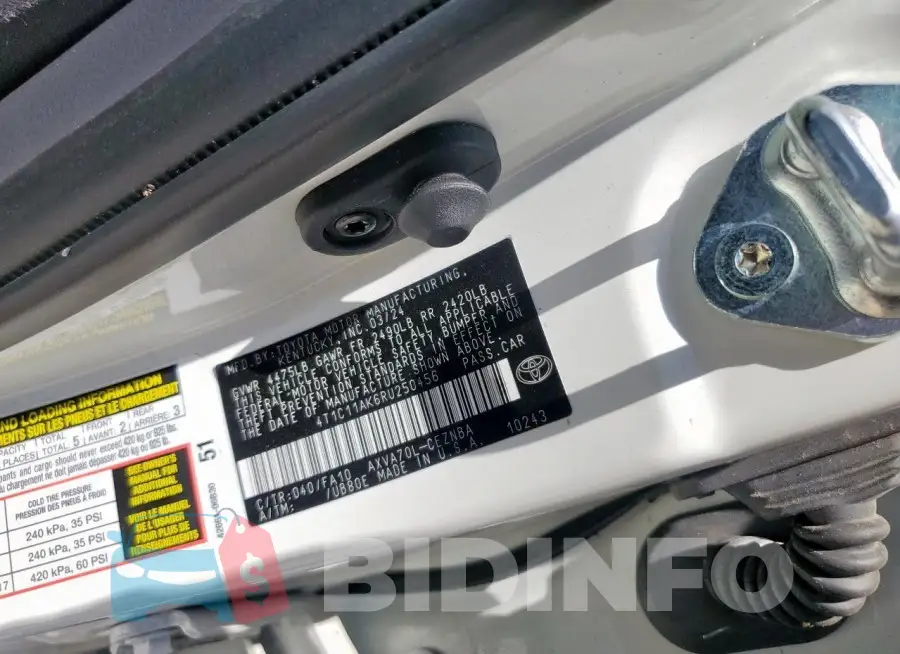 4T1C11AK6RU250456 Photo# 13