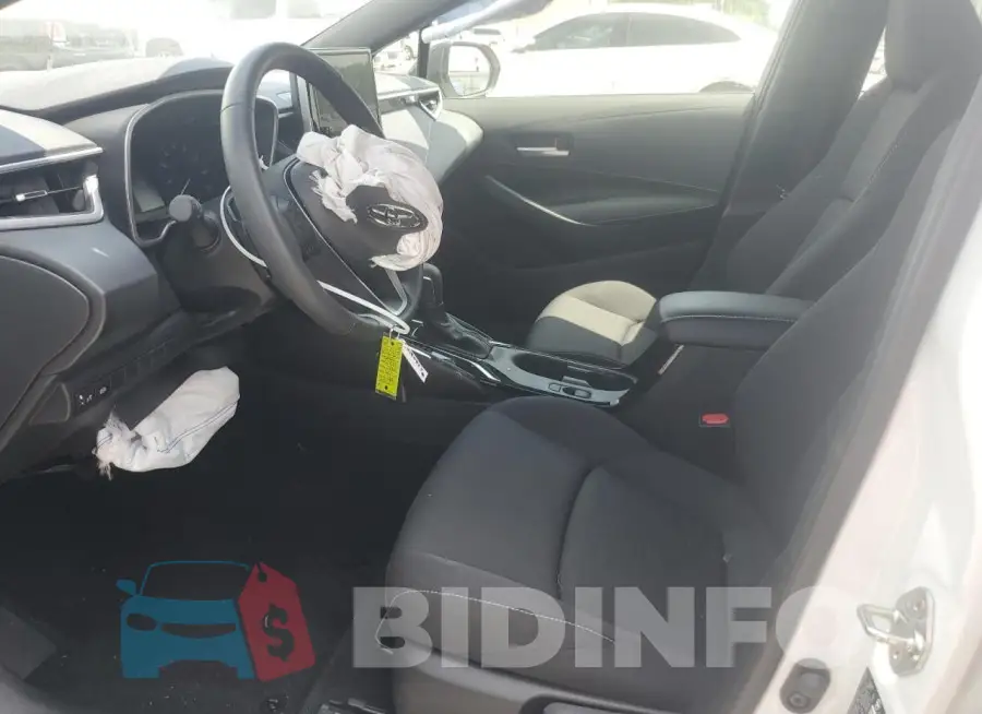 JTND4MBE6S3242021 Photo# 7