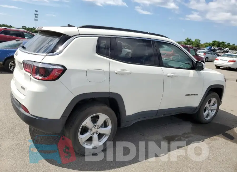 3C4NJDBB5LT173917 Photo# 3