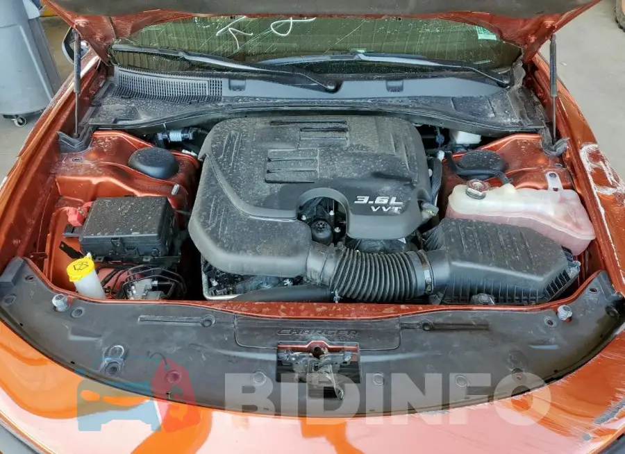 2C3CDXHG6MH527705 Photo# 11