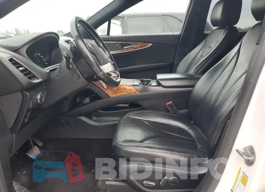 2LMPJ8LR9GBL39708 Photo# 7
