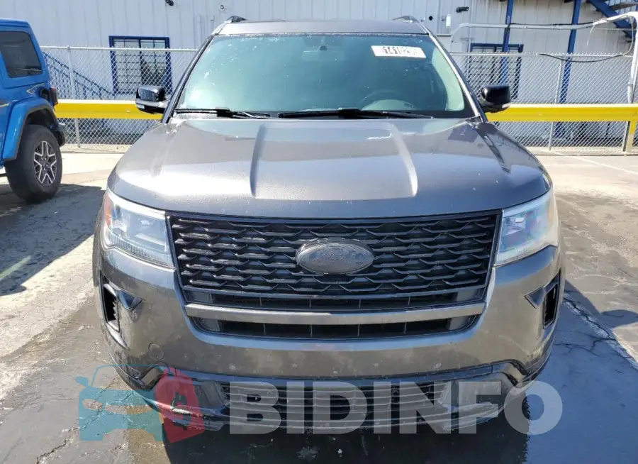 1FM5K8GT8JGA32035 Photo# 5