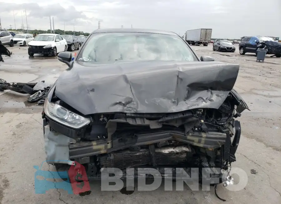 3FA6P0HD5GR119322 Photo# 5