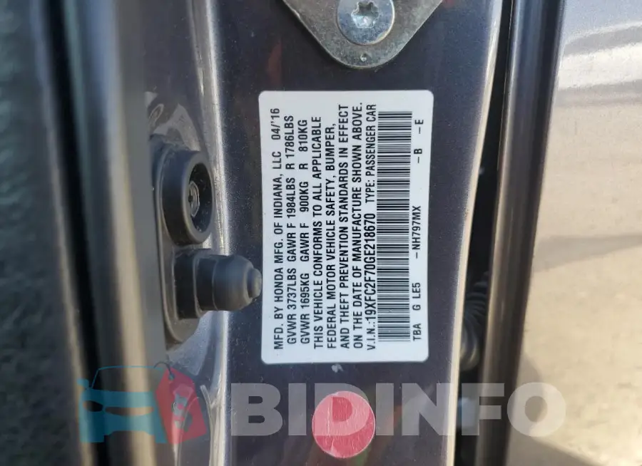 19XFC2F70GE218670 Photo# 12