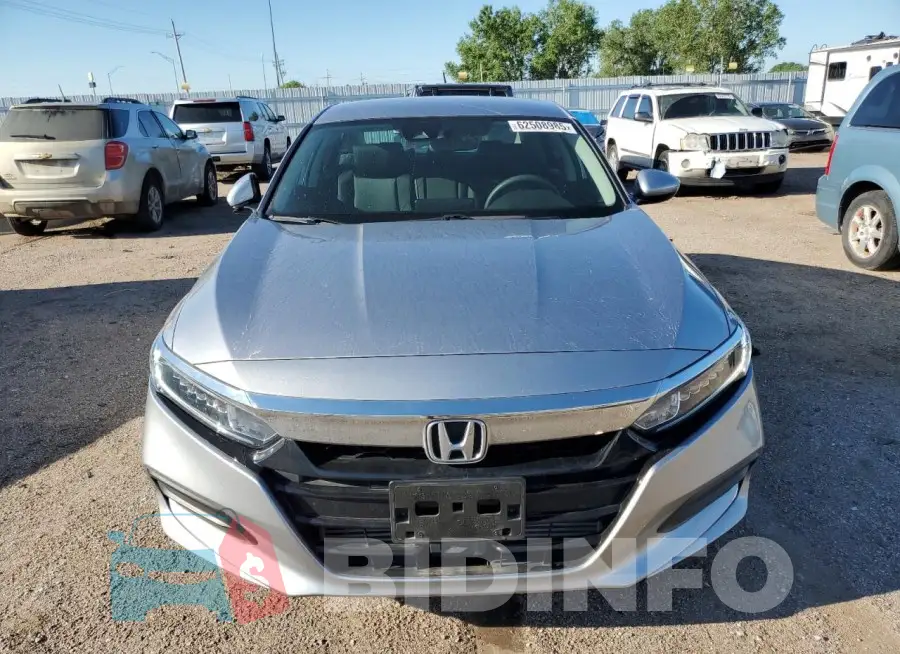 1HGCV1F18LA084623 Photo# 5