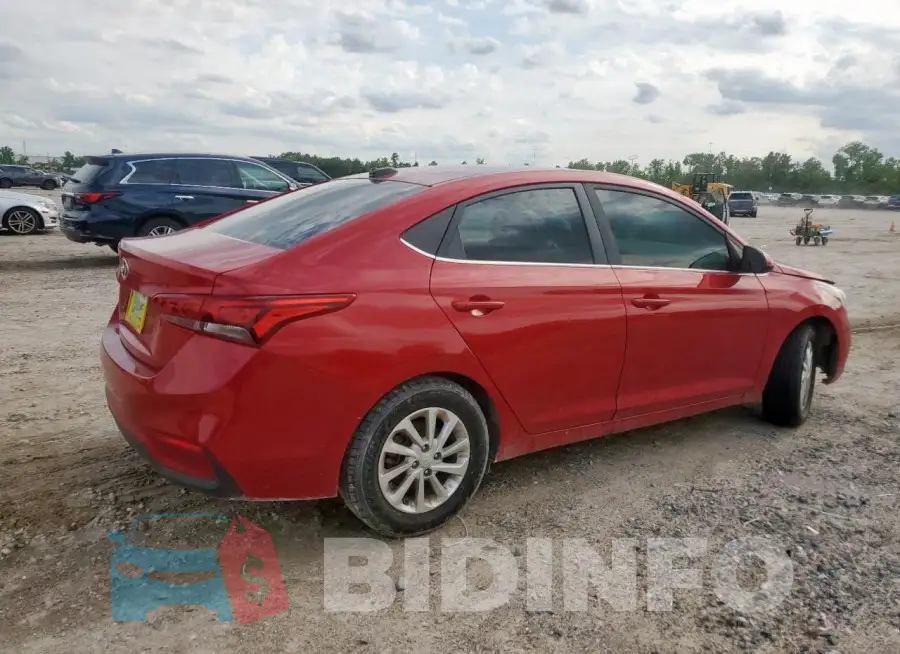 3KPC24A63ME135326 Photo# 3