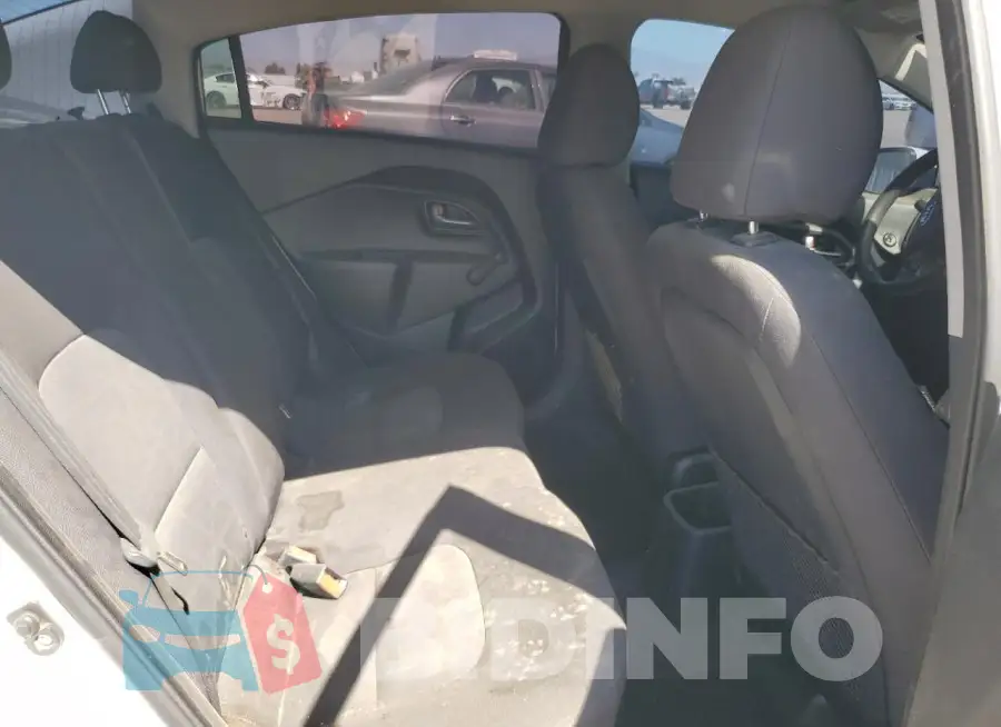 KNADM4A33G6675769 Photo# 10