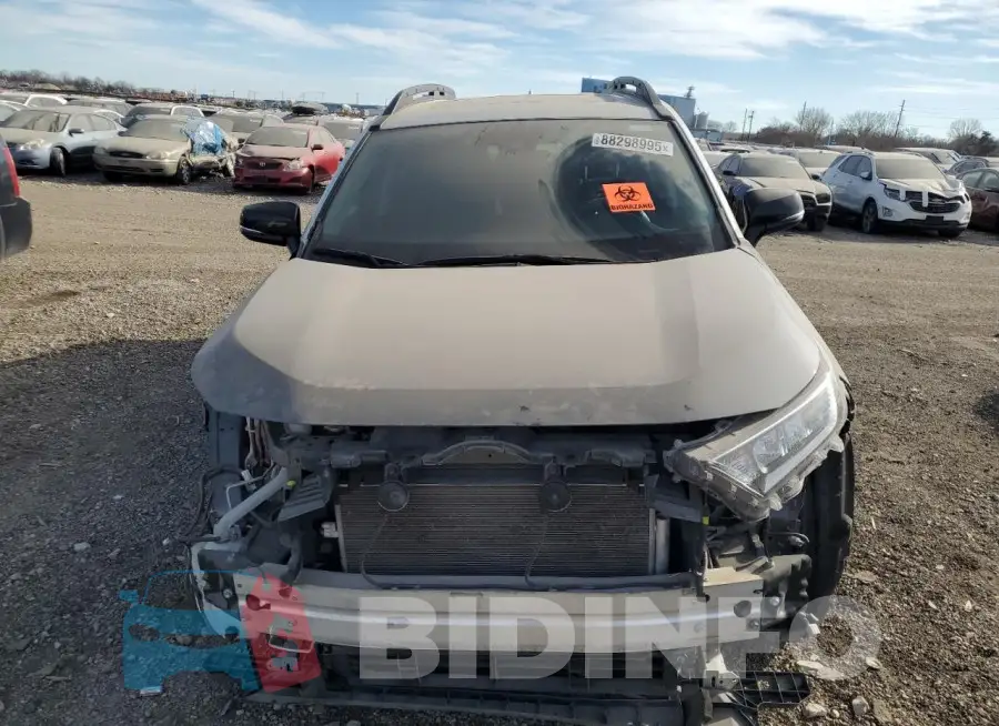 2T3J1RFV2LC125785 Photo# 5