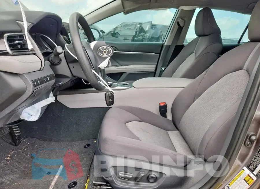 4T1R11AK9PU801194 Photo# 7