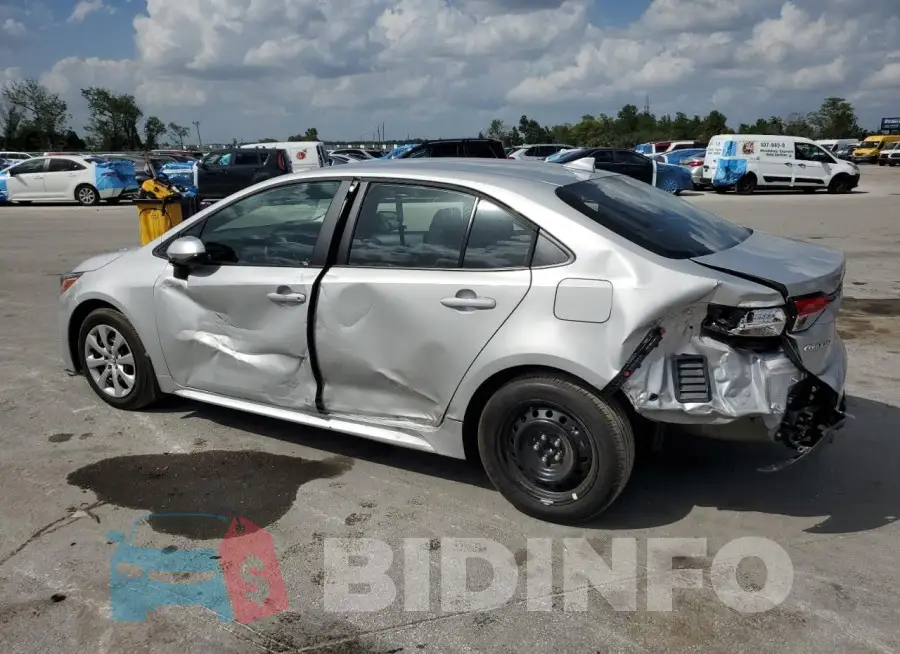 5YFB4MDE2SP281737 Photo# 2