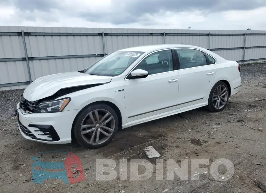 1VWDT7A38HC031479 Photo# 1