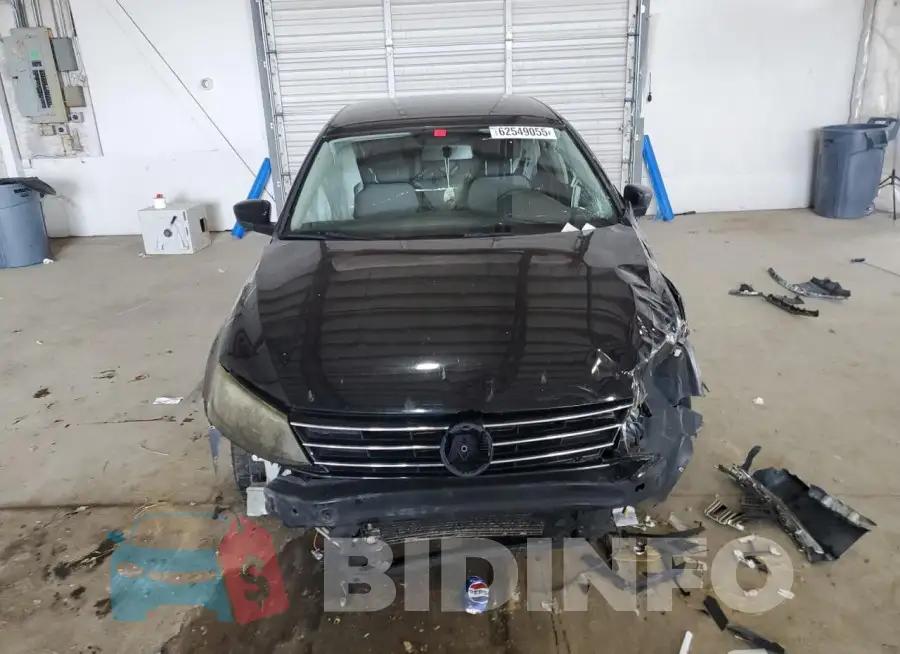 3VW2B7AJ3HM409621 Photo# 5