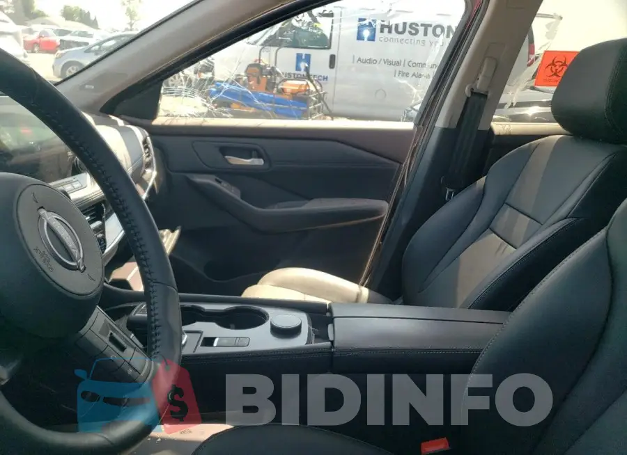 5N1BT3CB3PC908428 Photo# 7