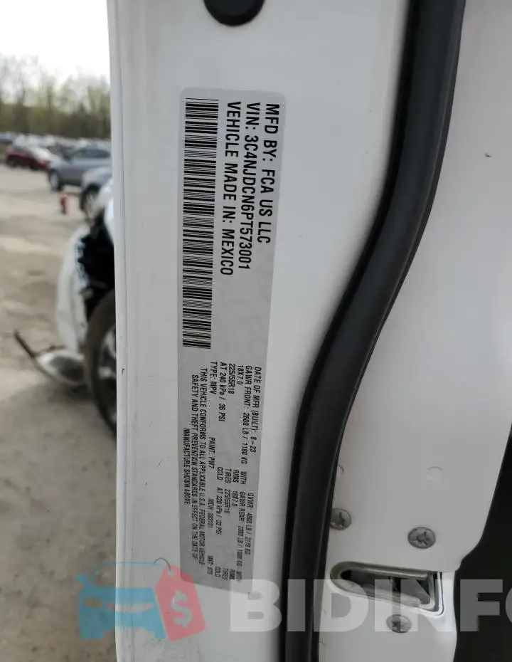 3C4NJDCN6PT573001 Photo# 13