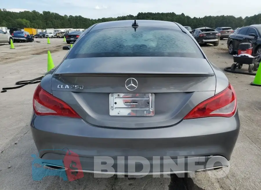 WDDSJ4EB6JN587936 Photo# 6