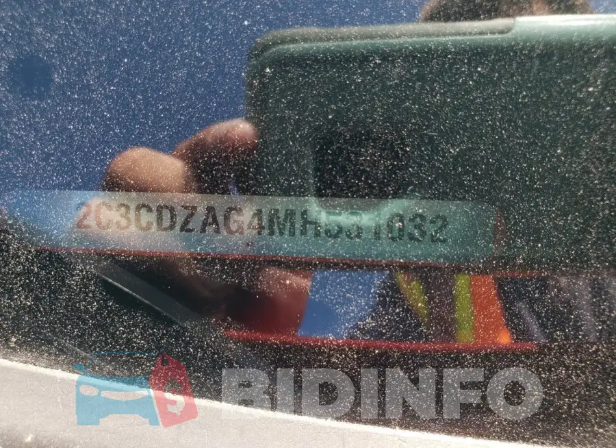 2C3CDZAG4MH531032 Photo# 12