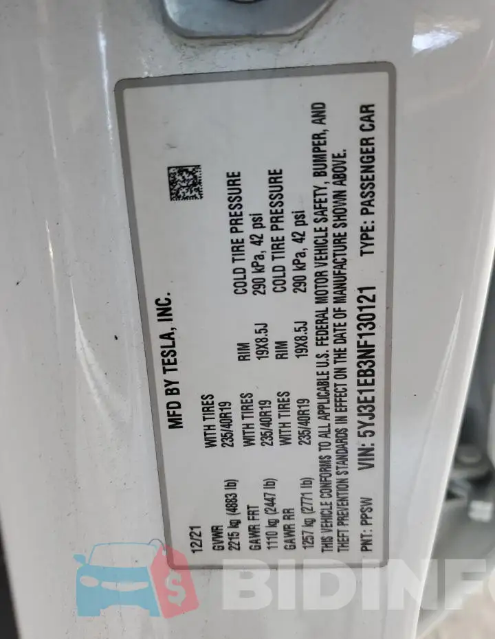 5YJ3E1EB3NF130121 Photo# 12