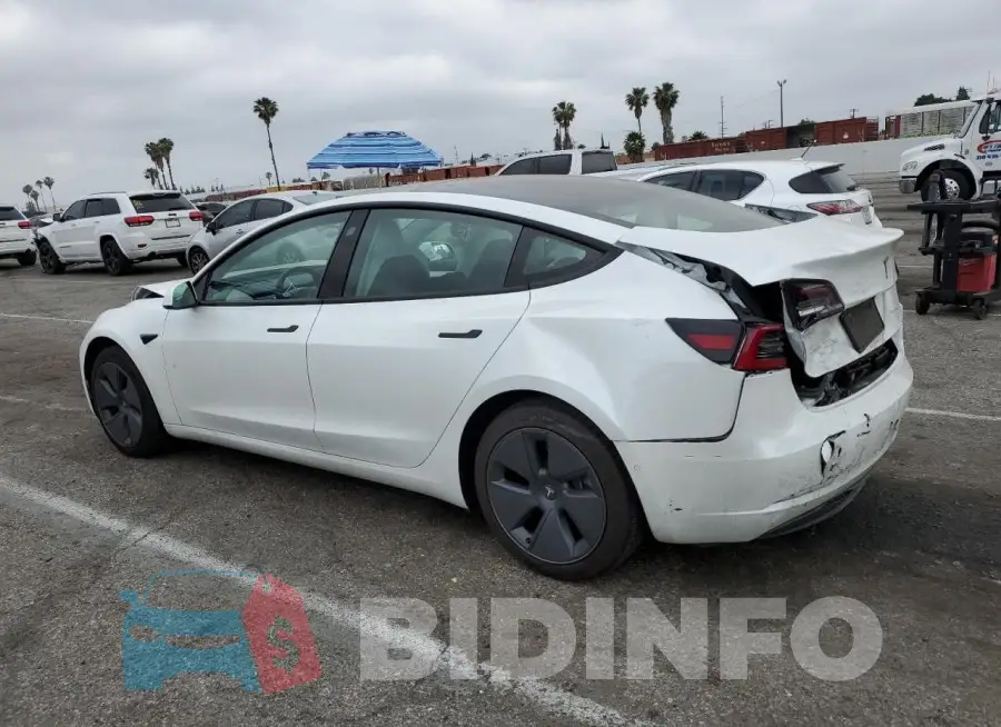 5YJ3E1EB4NF255113 Photo# 2