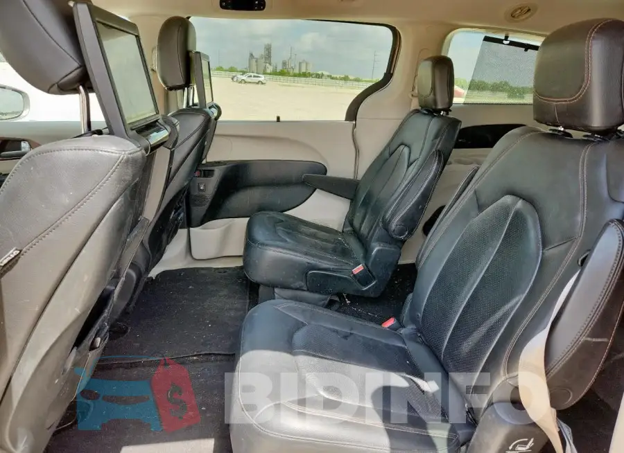 2C4RC1EG7HR644252 Photo# 11