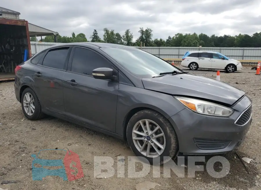 1FADP3F27HL345999 Photo# 4