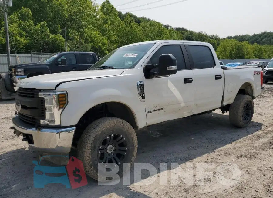 1FT7W2BT7JEC53224 Photo# 1