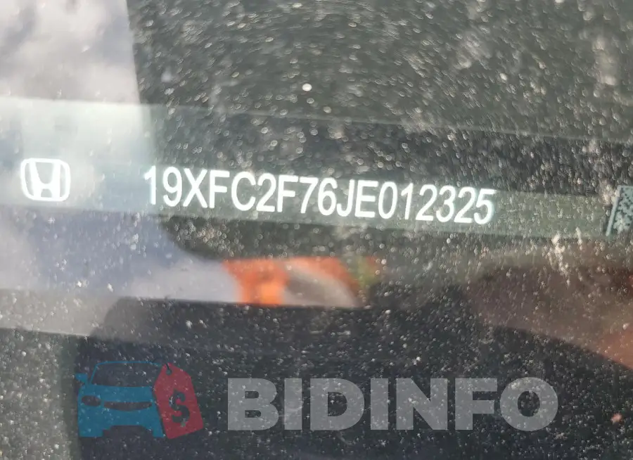 19XFC2F76JE012325 Photo# 12