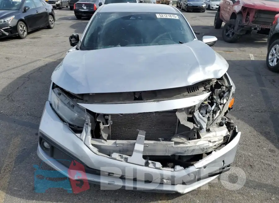 19XFC2F84KE006100 Photo# 5