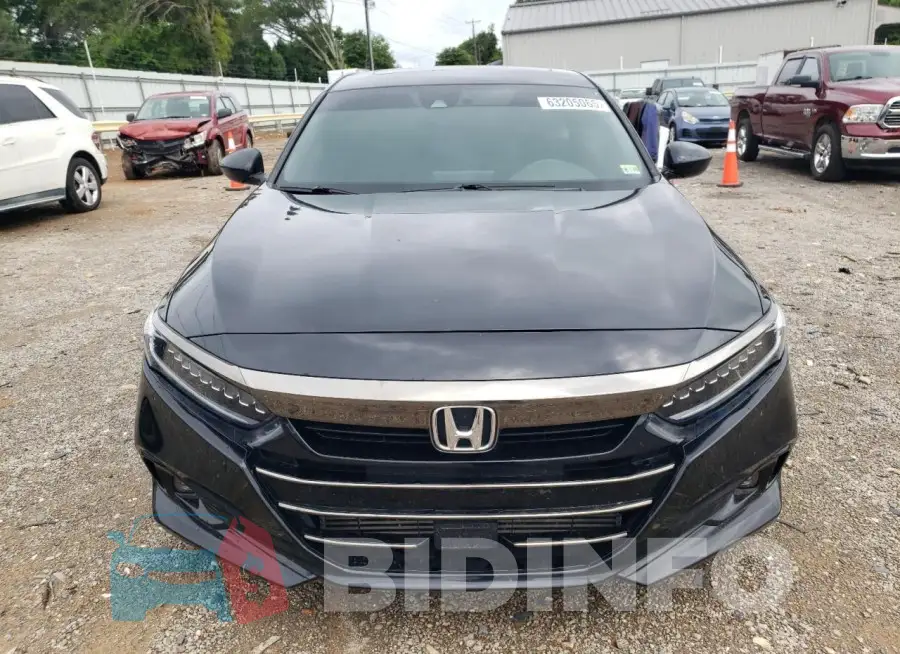 1HGCV2F37MA017682 Photo# 5