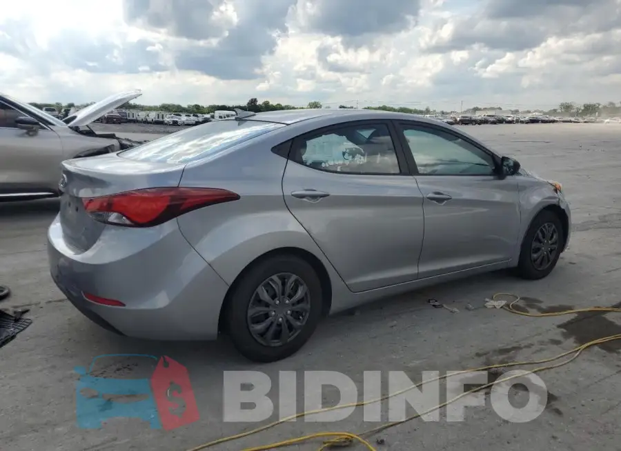 5NPDH4AE8GH747886 Photo# 3