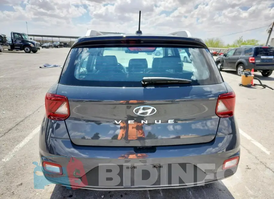 KMHRC8A31RU325506 Photo# 6