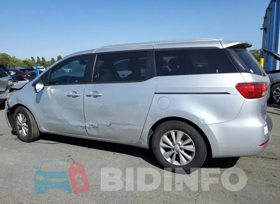 KNDMB5C1XG6089175 Photo# 2