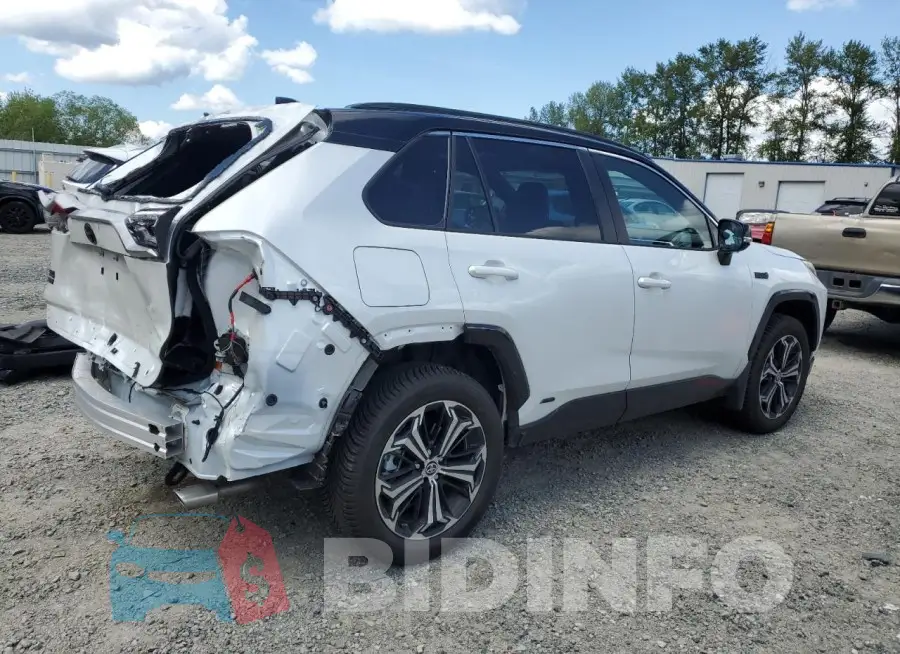 JTMFB3FV8RD211851 Photo# 3