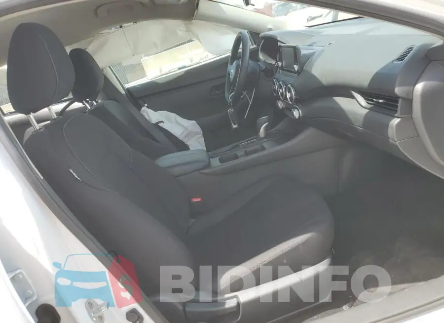 3N1AB8BV2SY231774 Photo# 7