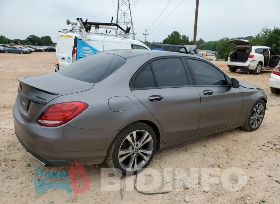 WDDWF4JB1GR166264 Photo# 3