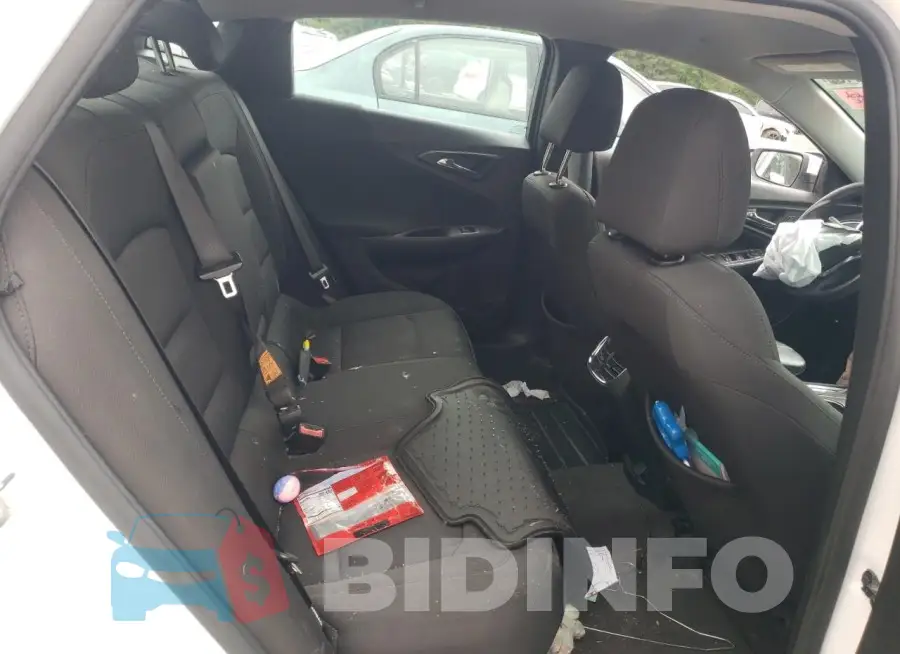 1G1ZD5ST2LF030918 Photo# 10