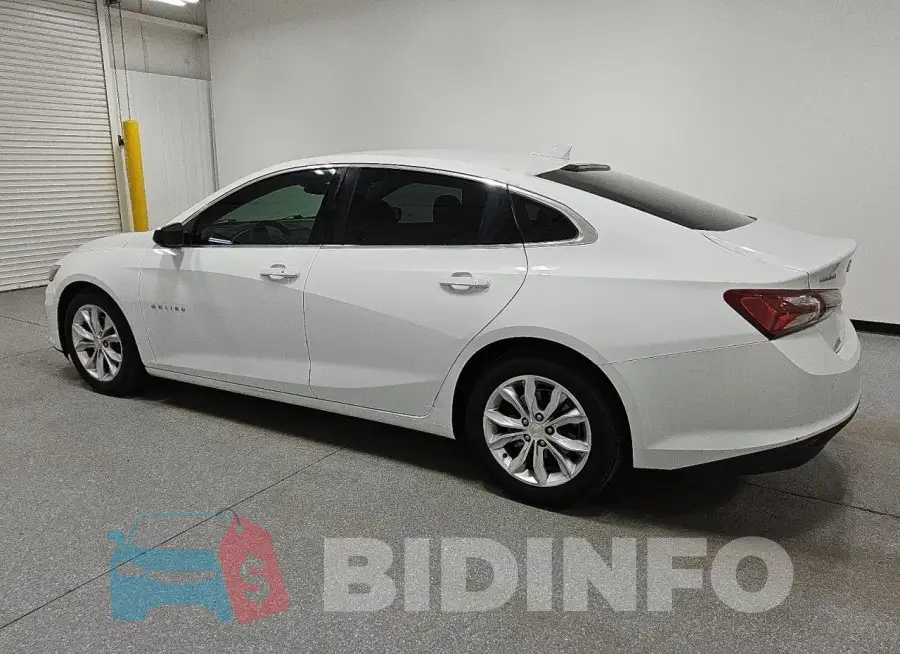1G1ZD5ST5NF110071 Photo# 2