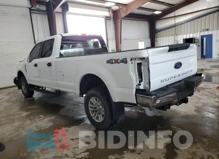 1FT7W2B68KEC54202 Photo# 2