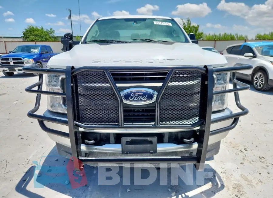 1FT7X2B60KEF03136 Photo# 5