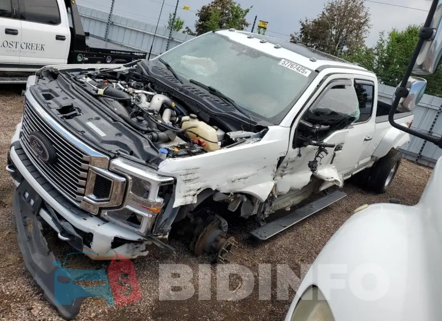 1FT8W3DT3NED89332 Photo# 1