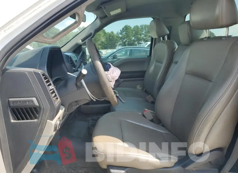 1FTMF1CBXJKF62402 Photo# 7
