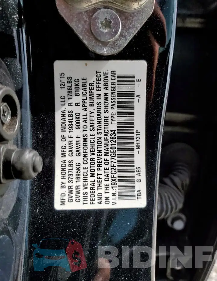 19XFC2F77GE012634 Photo# 12