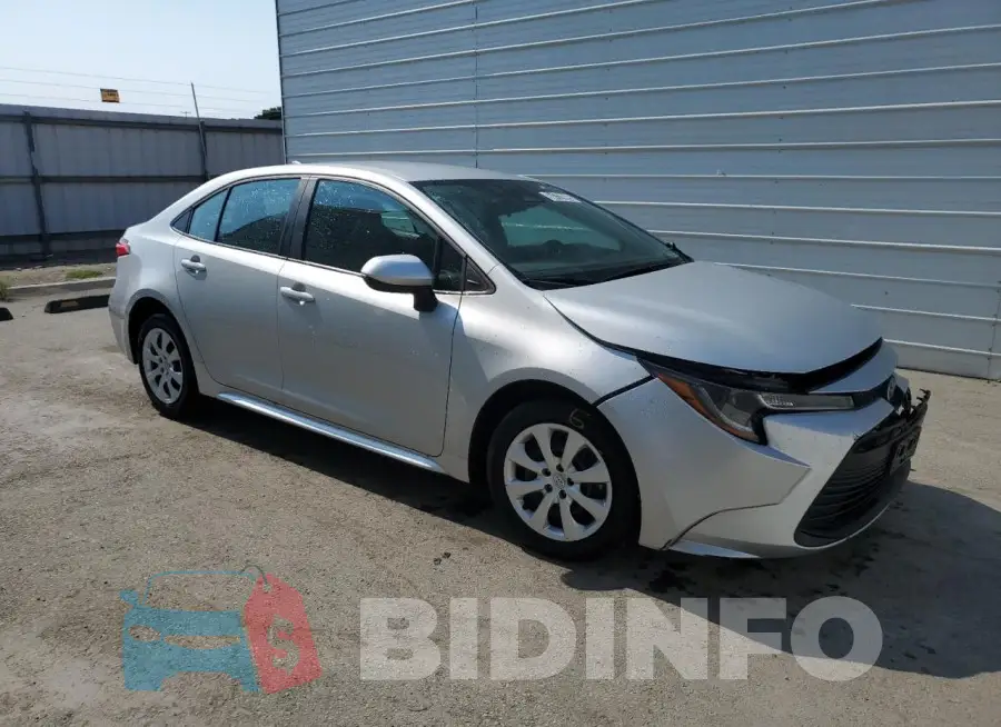 5YFB4MDE1RP159929 Photo# 4