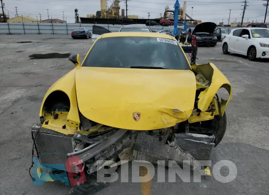 WP0AC2A97JS174884 Photo# 5
