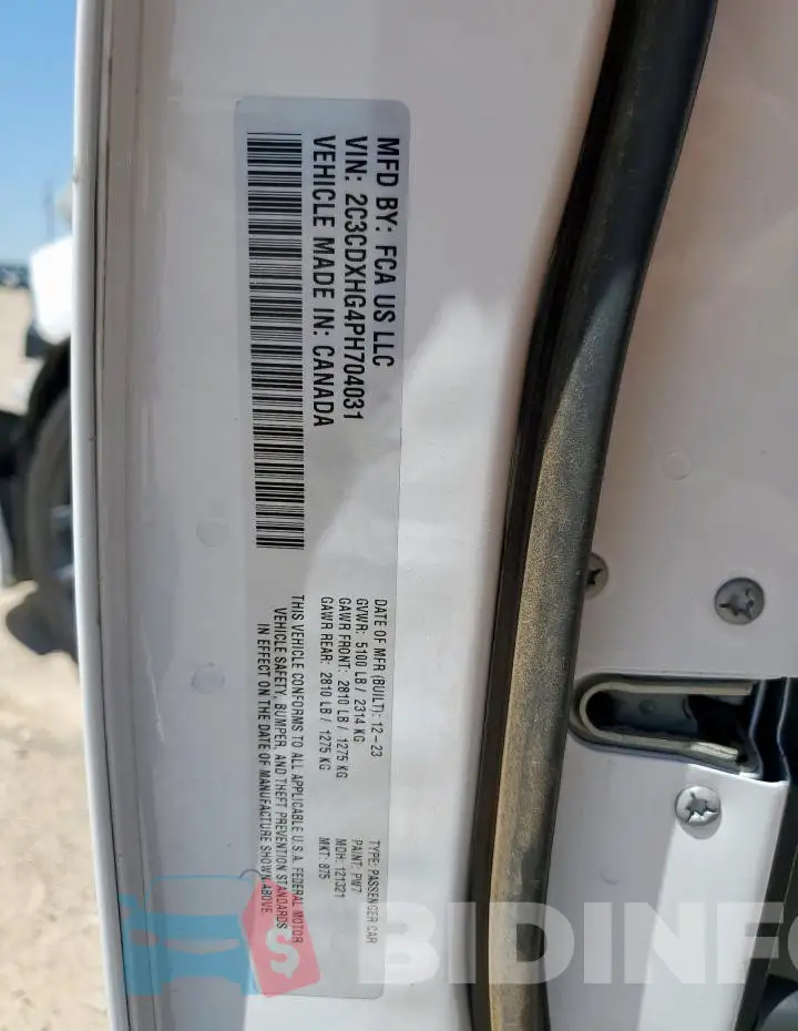2C3CDXHG4PH704031 Photo# 13