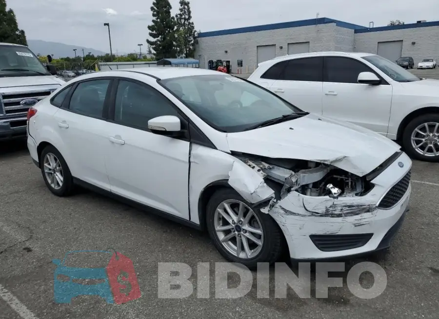 1FADP3F20GL290276 Photo# 4